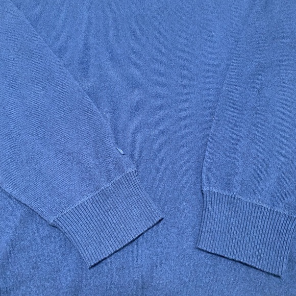 North Face Zip Front- Perfdct for the holiday season! - Picture 2 of 3